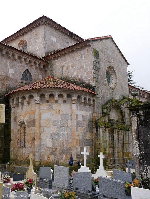 Cabecera, transepto y cimborrio de la glesia del Monasterio de Pa&ccedil;o de Sousa