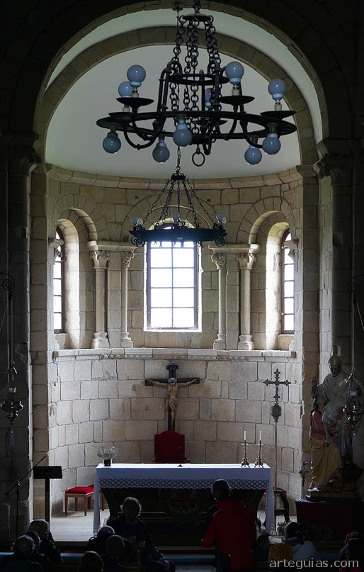 Precioso &aacute;bside central