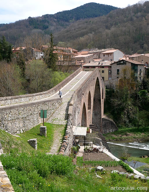 Puente medieval