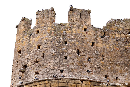 Recrecimiento bajomedieval del &aacute;bside principal