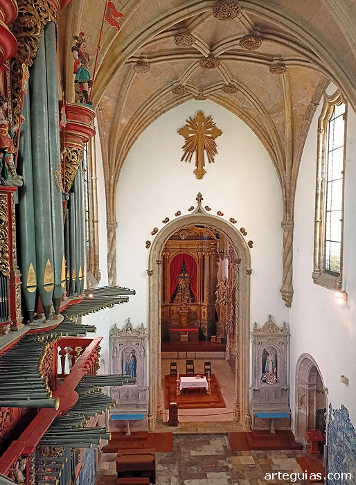 Interior de la iglesia del monasterio