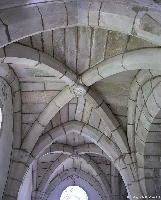 B&oacute;vedas de crucer&iacute;a de la cocina del monasterio de Sobrado dos Monxes