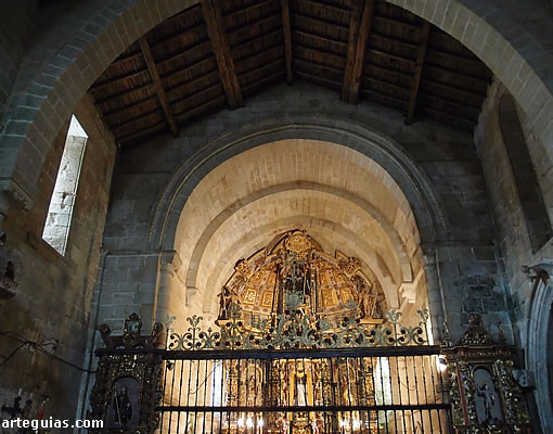 Iglesia del antiguo Monasterio de Santa Mar&iacute;a de Ferreira de Pallares: interior de la cabecera