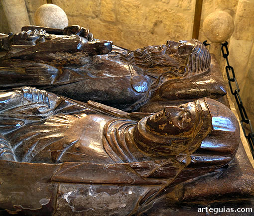 Monumento funerario