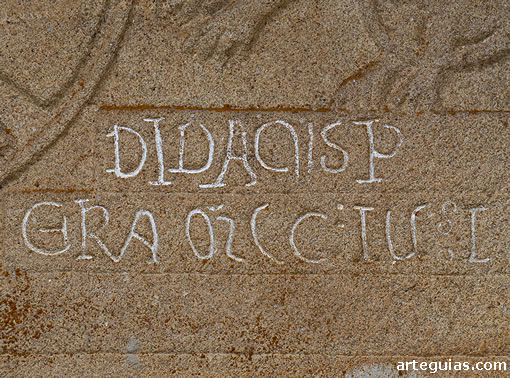 Inscripci&oacute;n del citado t&iacute;mpano