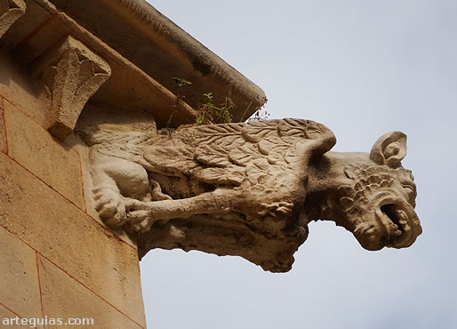 Gárgola gótica de esta iglesia mallorquina