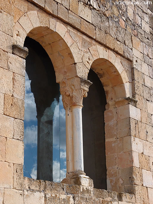 Resto de la galer&iacute;a porticada