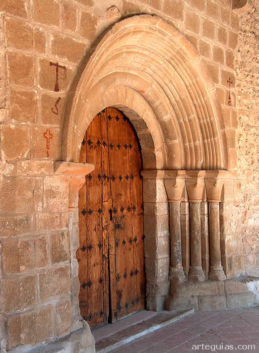 Puerta rom&aacute;nica