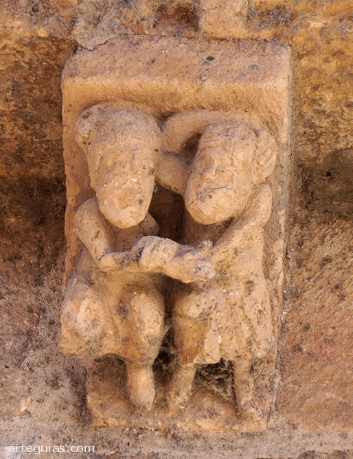 Canecillo del &aacute;bside