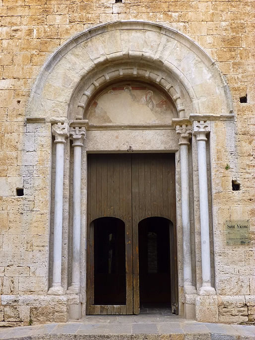 Puerta occidental