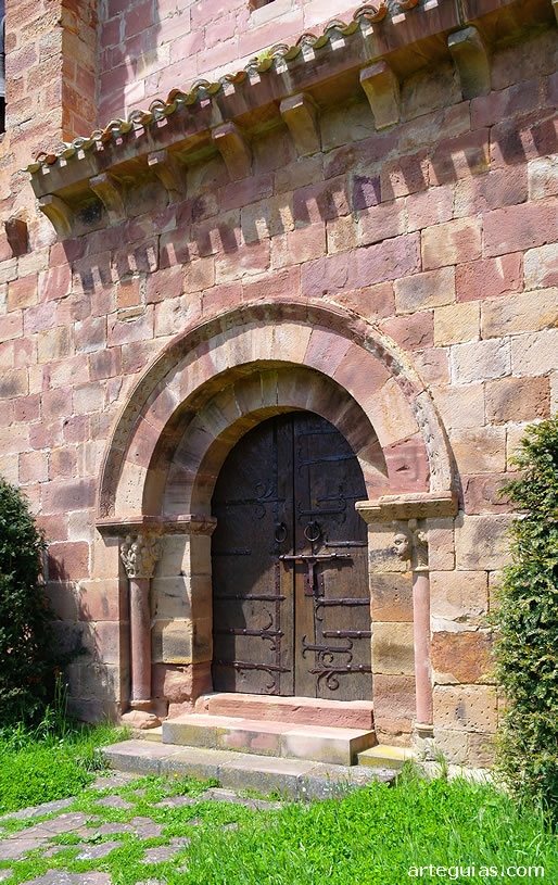 Puerta rom&aacute;nica de San Esteban de Zorraqu&iacute;n