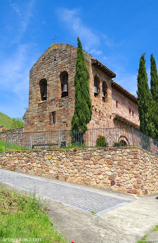 Gu&iacute;a de la iglesia de Zorraqu&iacute;n, La Rioja