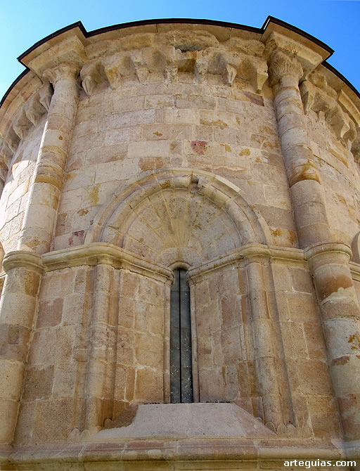 &Aacute;bside