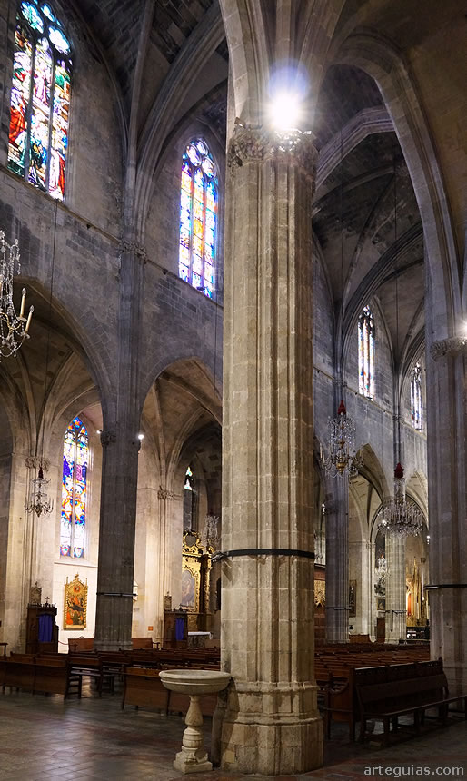 Interior de la iglesia