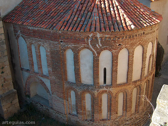 &Aacute;bside de la iglesia de Galisteo, C&aacute;ceres