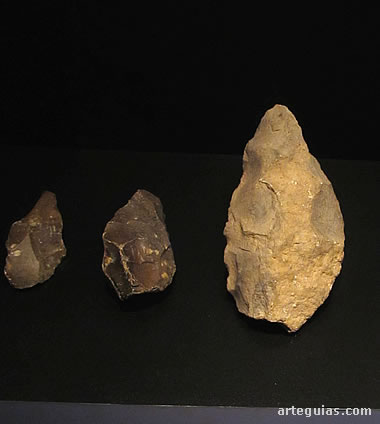Bifaces del Paleolítico inferior