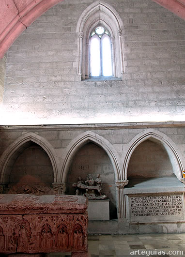Capillas góticas del siglo XIV reconvertidas en el Museo Dioceso y Catedralicio de Valladolid