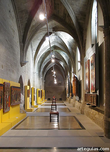 Panda g&oacute;tica del claustro