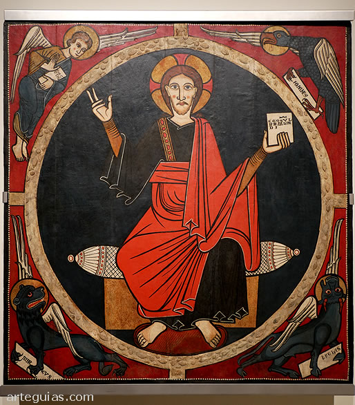 Pieza del baldaquino rom&aacute;nico de Sant Mart&iacute; de Tost