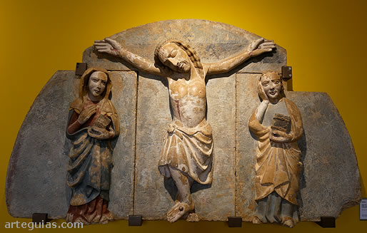 T&iacute;mpano con Calvario g&oacute;tico