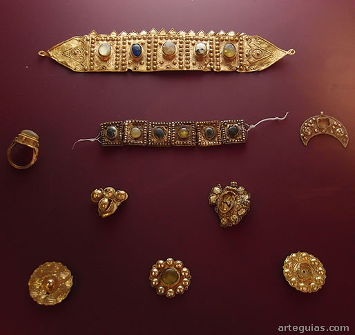 Tesoro califal de Charilla, uno de los mejores  conjunto del museo