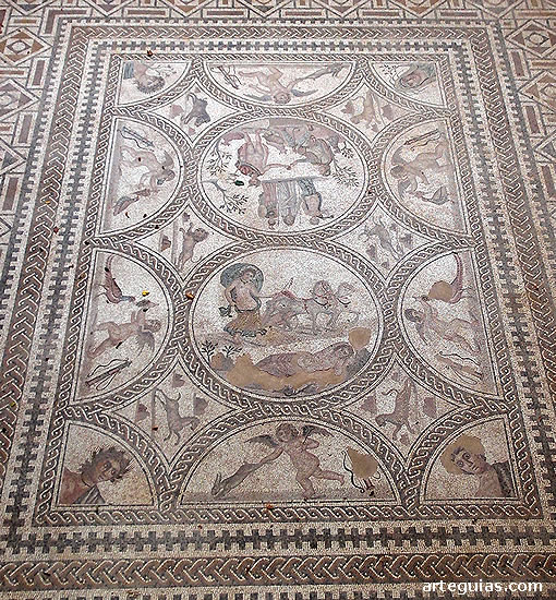 Yacimiento Arqueol&oacute;gico de C&aacute;stulo: Mosaico de los Amores