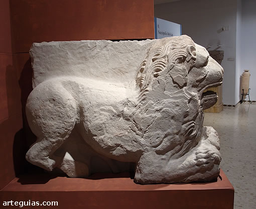 Museo Arqueol&oacute;gico de Linares: le&oacute;n &iacute;bero