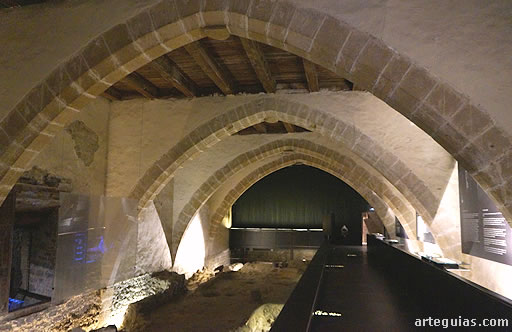 Sala de Excavaciones - Dormitorio de Can&oacute;nigos