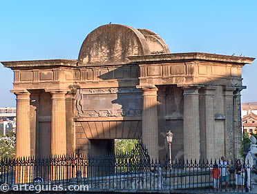 C&oacute;rdoba, Puerta del Puente