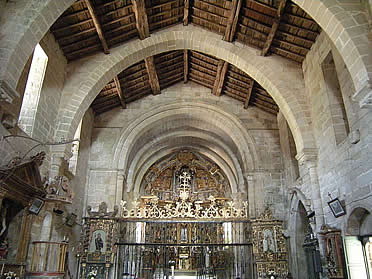 Ferreira de Pallares: interior de la iglesia