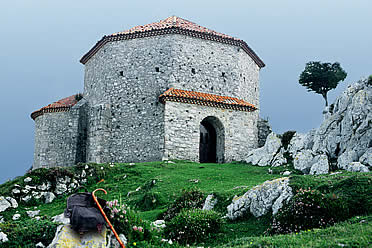 Santiago del Monsacro o Capilla de Arriba