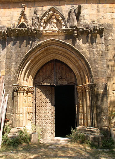 Puerta de la Ermita de Virgen de la Fuente de Pe&ntilde;arroya de Tastavins