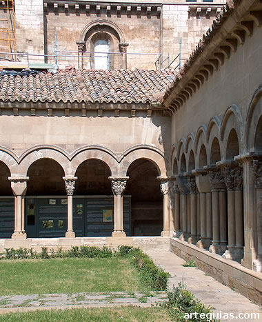 Rom&aacute;nico en Navarra: Claustro de la Catedral de Tudela