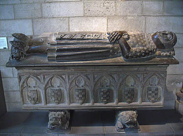 Sepulcro de Ermengol X, Conde de Urgell