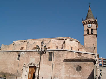Iglesia de Santiago de Villena