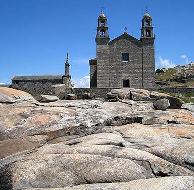 Santuario A Virxe da Barca, antes del incdio
