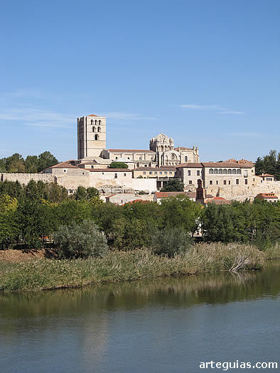 Zamora