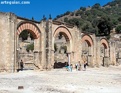 Medina Azahara: el gran pórtico