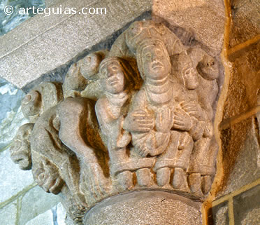 Capitel de la iglesia de Barrantes. Tomi&ntilde;o