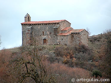 Ermita prerrománica de Cueva de Juarros. aunque fuera de la ruta, es un ejemplo de la alta densidad de monumentos altomedievales de Burgos