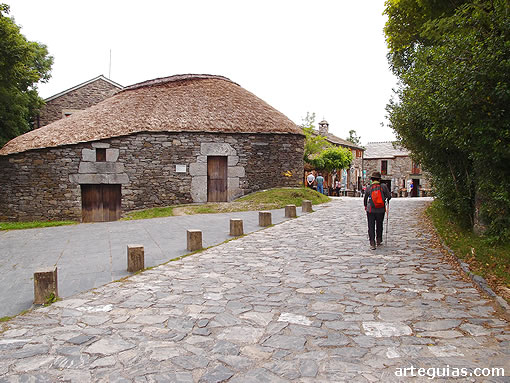 O Cebreiro transpira por todos sus poros ambiente jacobeo