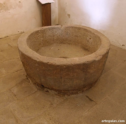 Pila Bautismal