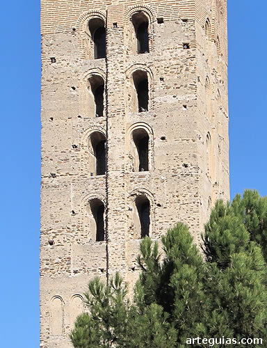 Estructura de vanos de la torre de San Nicol&aacute;s