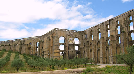 Acueducto de Amoreira