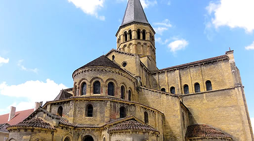 Cabecera de la iglesia de Paray-le-Monial